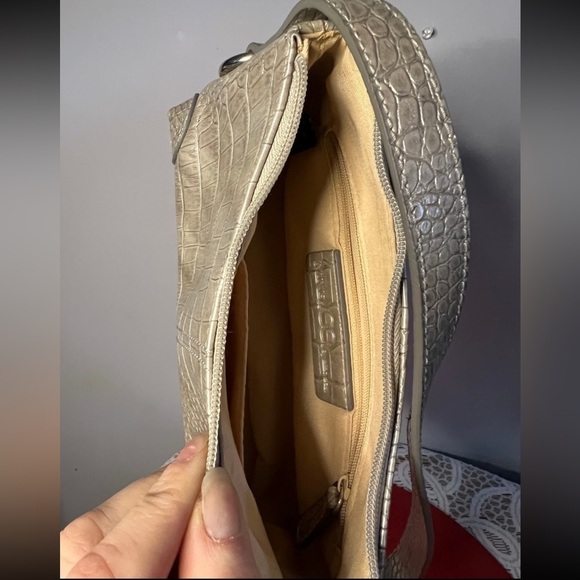 Nine & Co - Silver Crocodile Skin purse - Picture 7 of 9